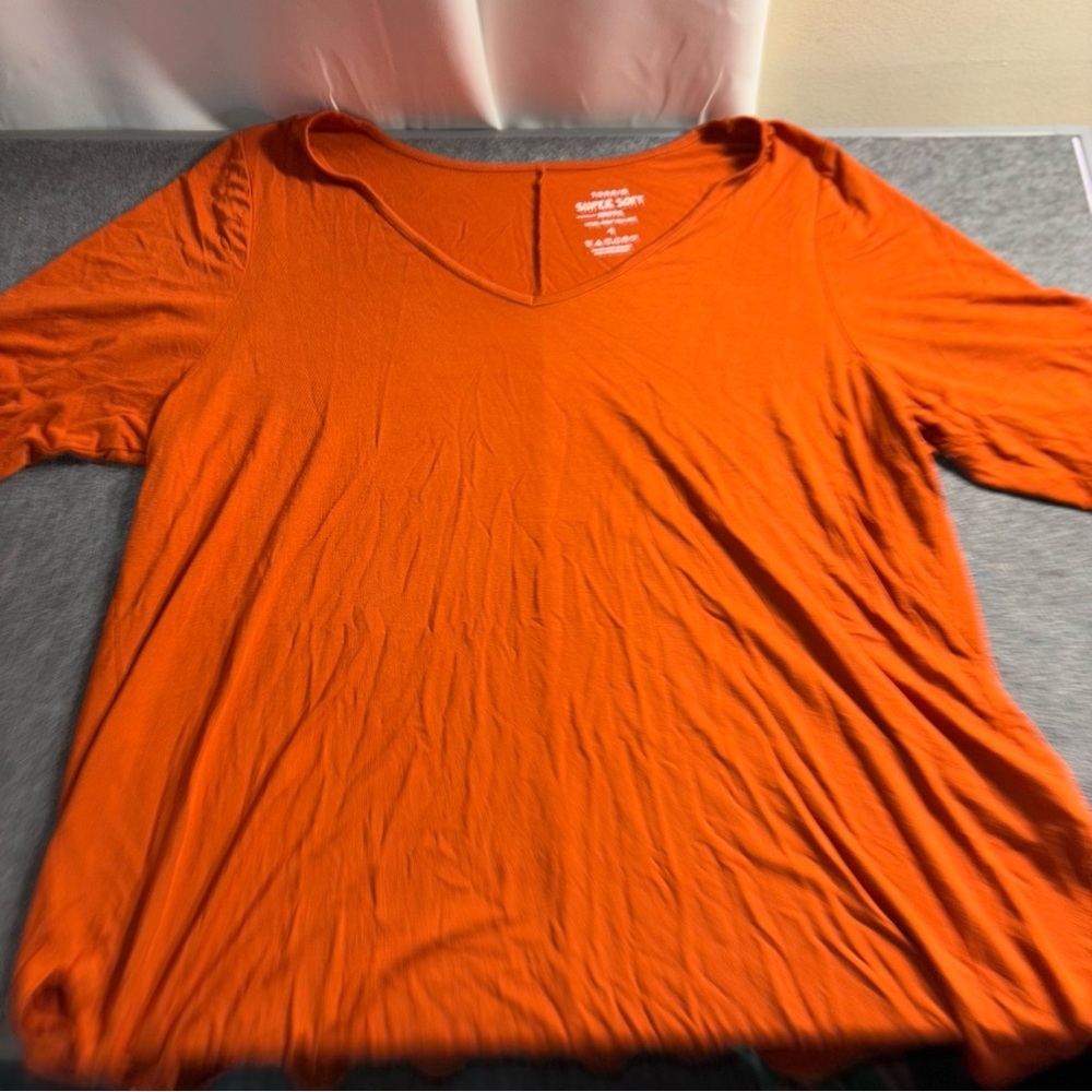 Torrid Super Soft Knot Shirt Size 4